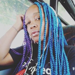 Meet your Posher, Lynndetta